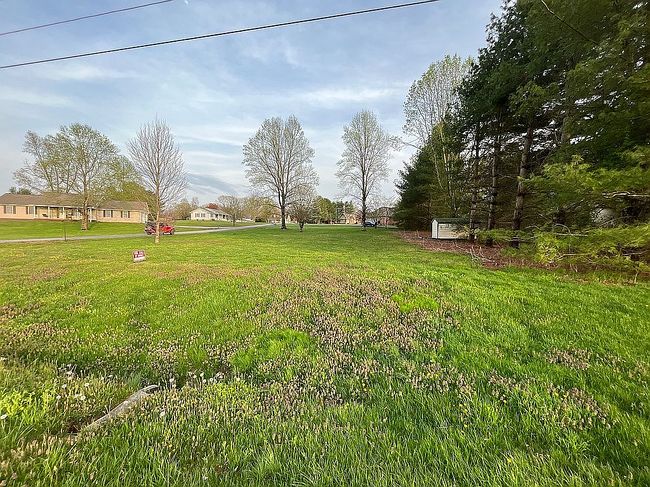 Preview of property located at 26 Lakewood Way