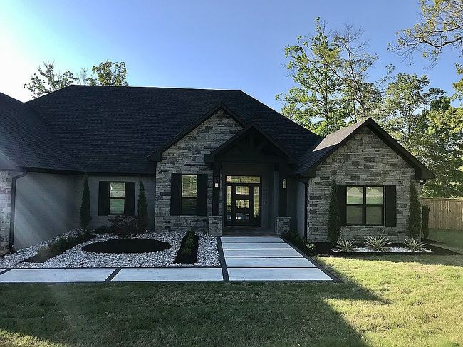 Additional photo 1 of property located at 253 Southern Lake Rd