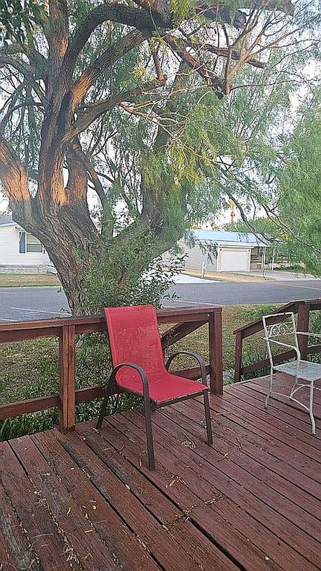 Image of 4901 Carnation Ave