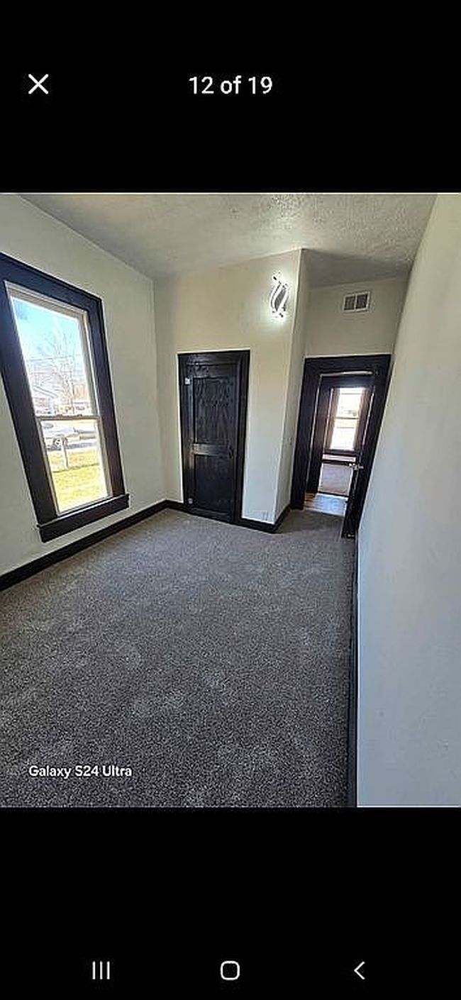 Additional photo 1 of property located at 322 W Mulberry St