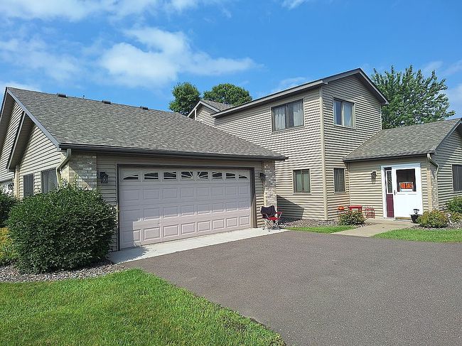Photo of 702 Sunset Ln, Mora, MN