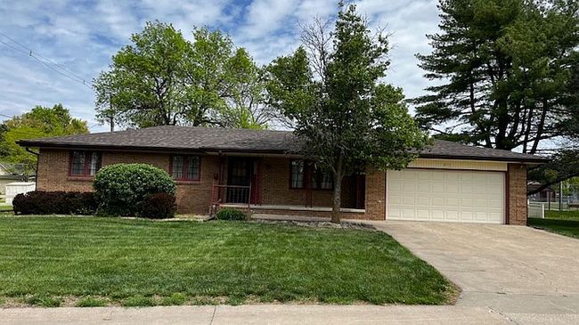 Photo of 630 E 2nd St, Crete, NE