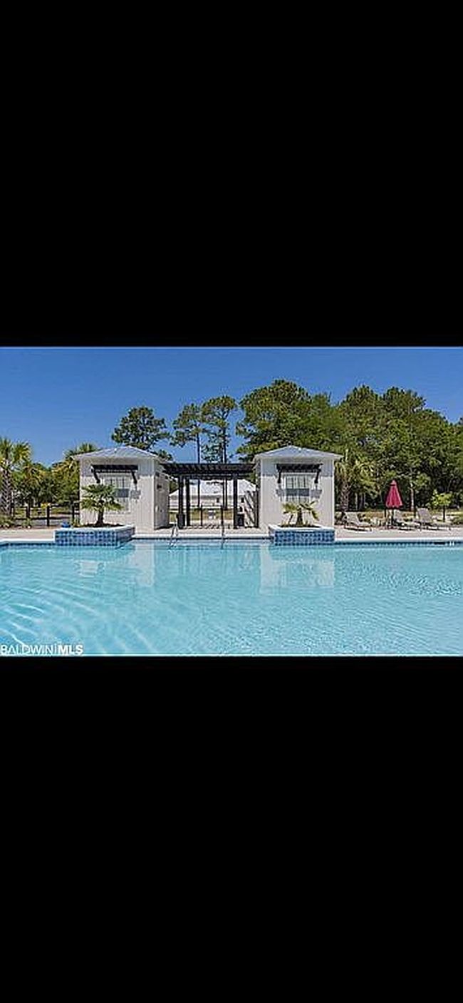 Image of 2560 Bienville Ave #8