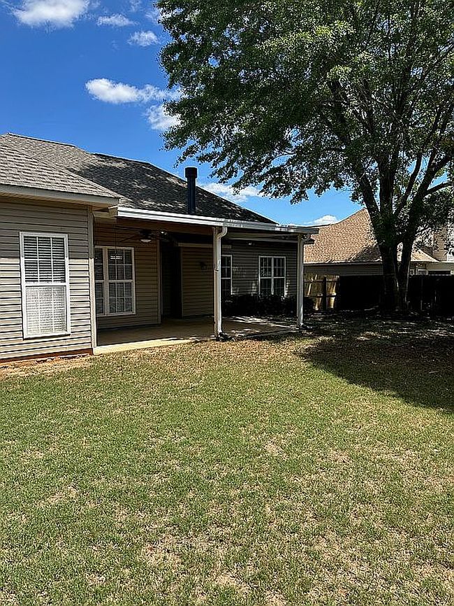 Image of 1306 Catherine Dr
