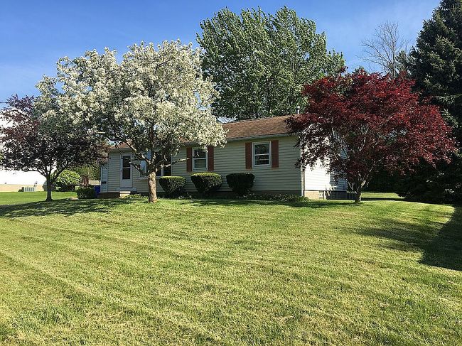Photo of 2811 Amsdell Rd, Hamburg, NY