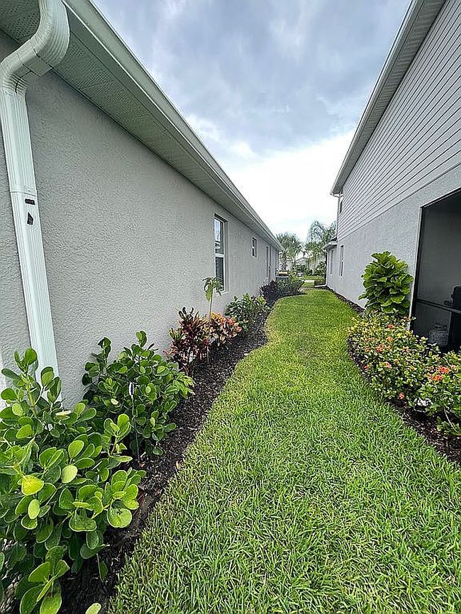 Image of 2190 Clementine St