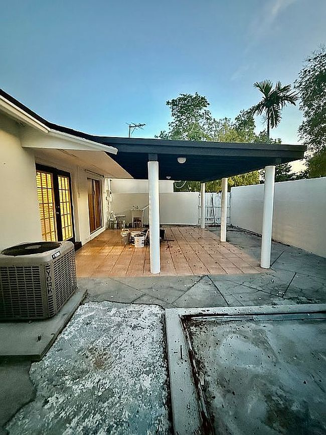 Photo of 4410 Sw 129th Pl, Miami, FL