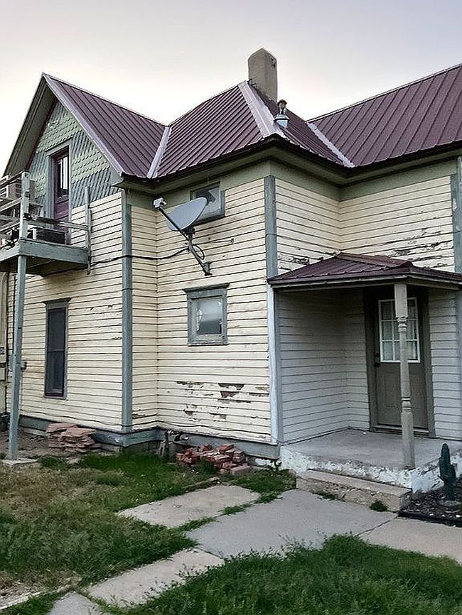 Photo of 923 Main St, Stockton, KS