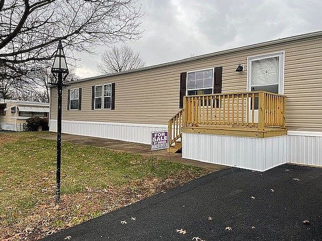 Image of 116 Seneca Ave #116