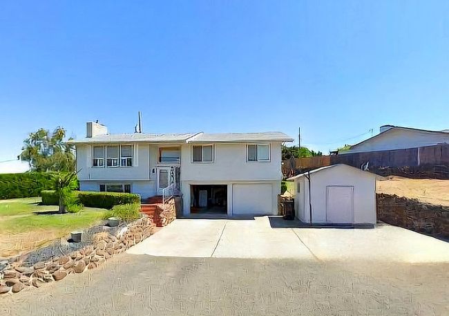 Image of 8005 Englewood Crest Dr