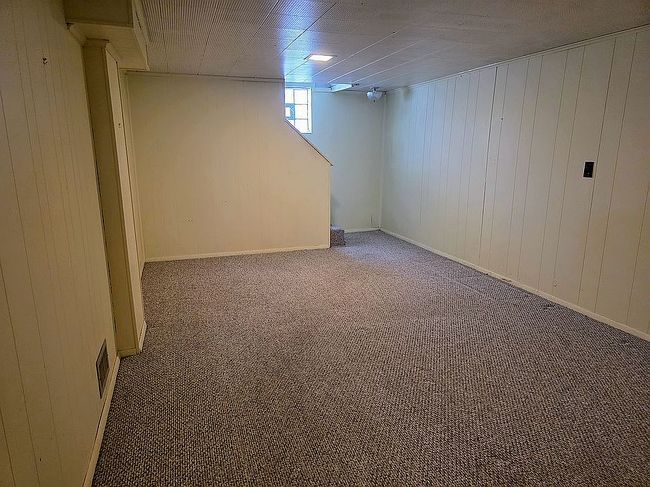 Photo of 115 Bost Dr, West Mifflin, PA