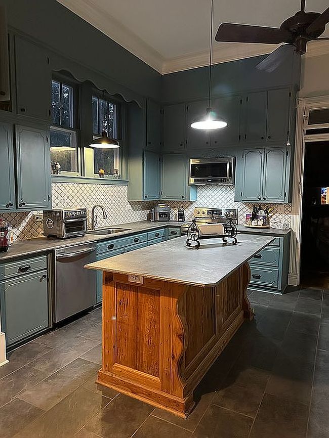 Image of 1030 2nd St