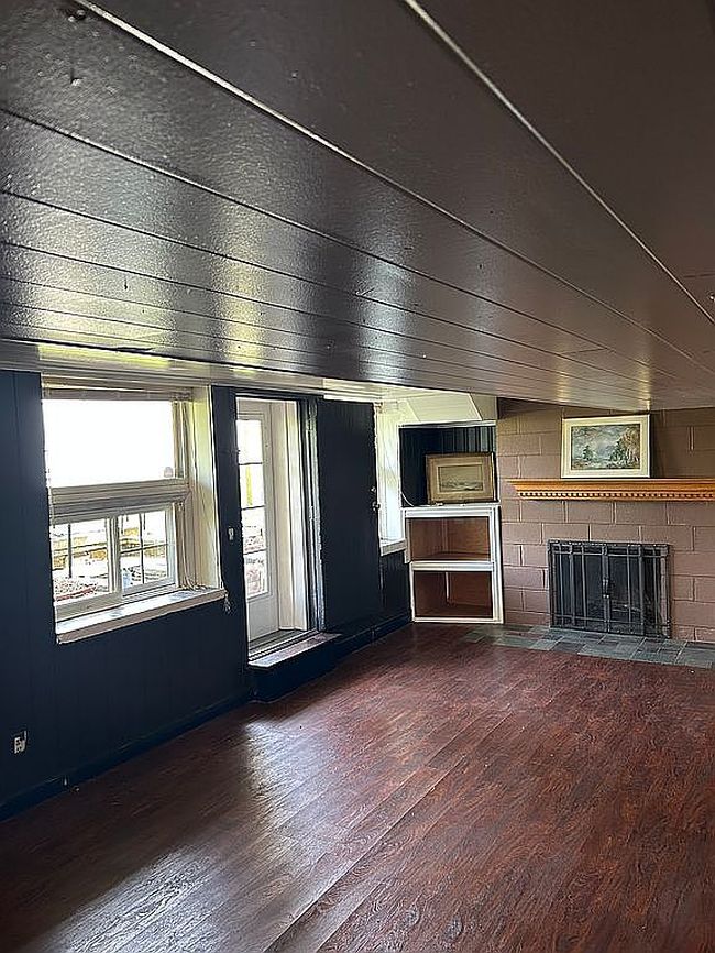 Photo of 290 Clover St