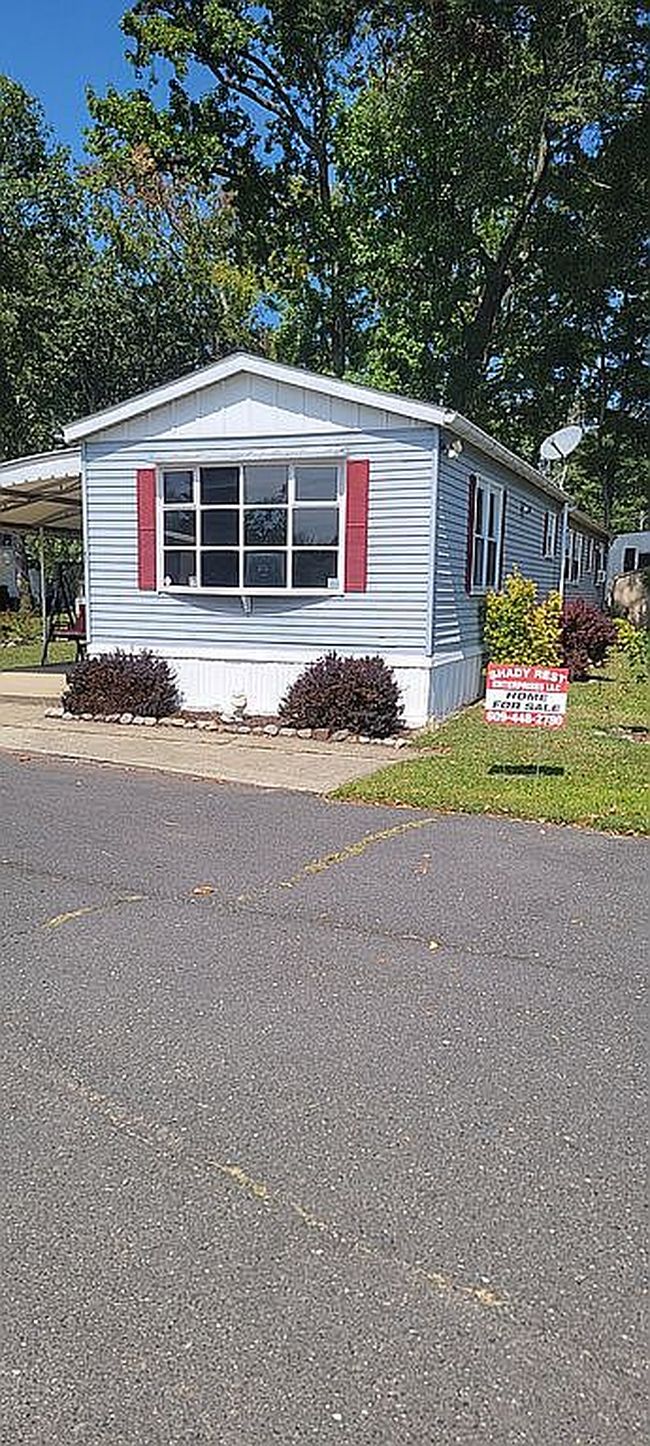Photo of 1 Birch Ln