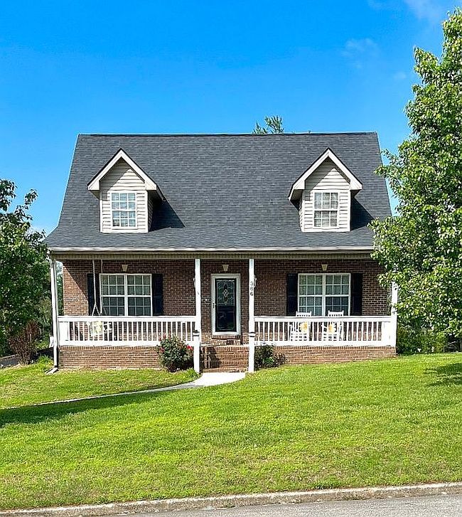 Image of 386 Whisper Woods Dr