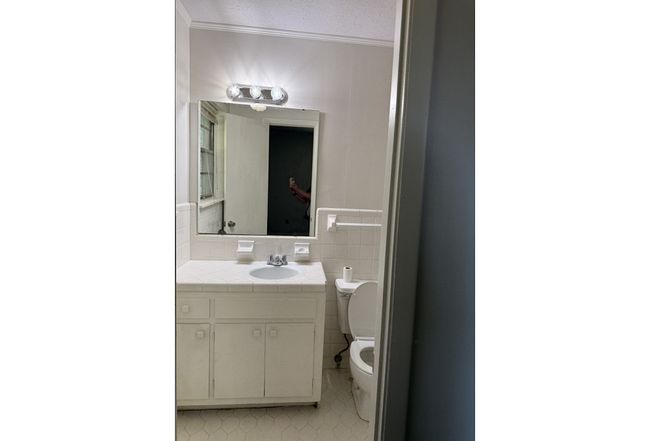 Photo of 1303 Van Buren Ave