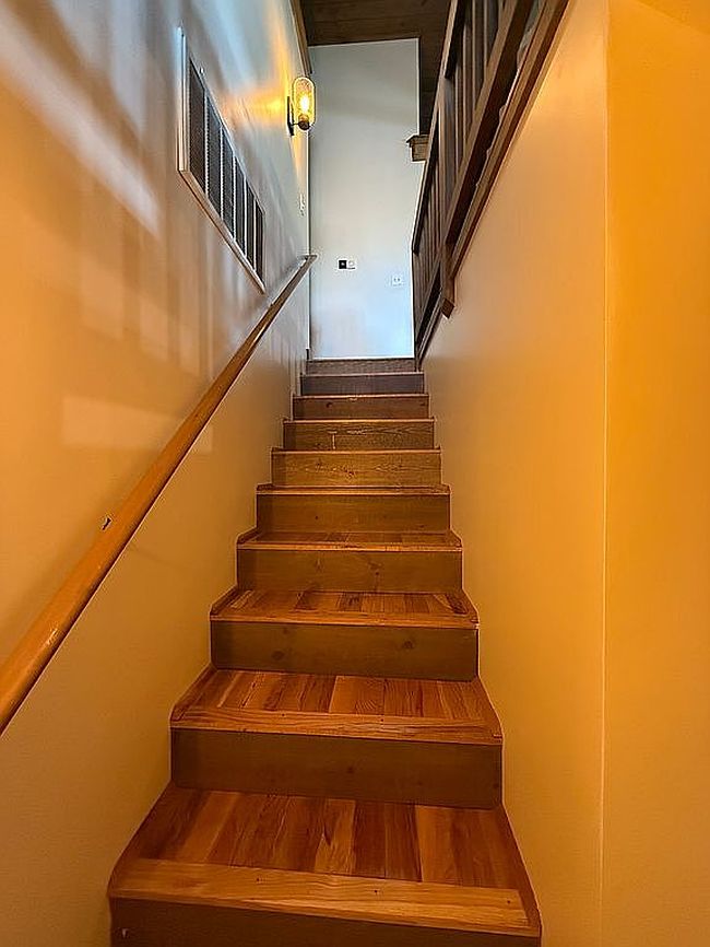 Image of 458 Sherwood Dr