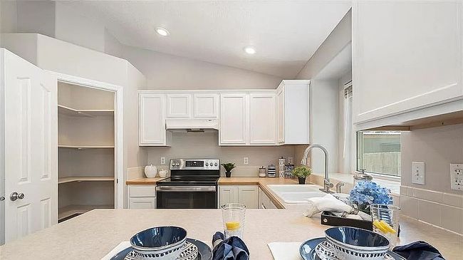 Photo of 6001 S Sweet Gum Way, Boise, ID