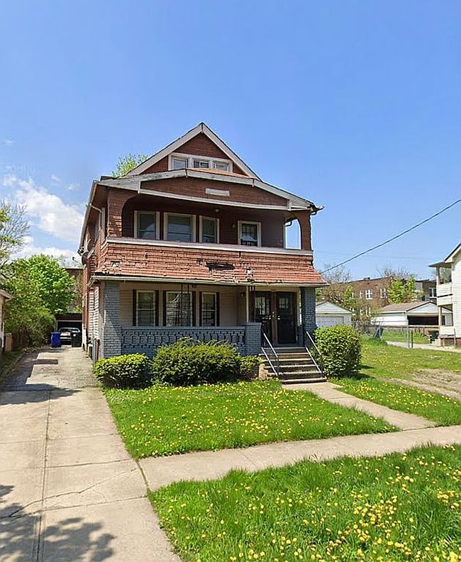 Image of 3396 E 142nd St