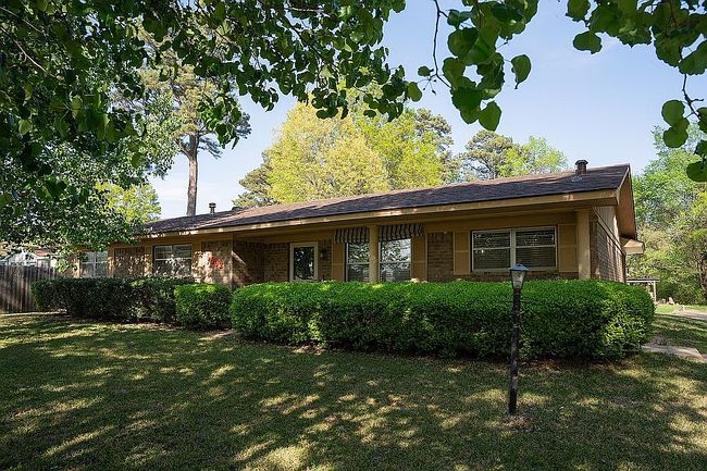 Image of 6502 Jones Ln