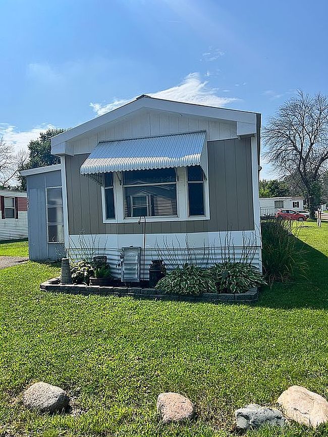 Photo of 1283 Bobcat Ln