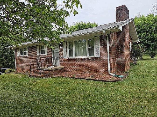 Image of 676 Proffitt Ln