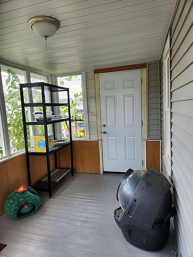 Photo of 292 E Mcconkey St, Shreve, OH