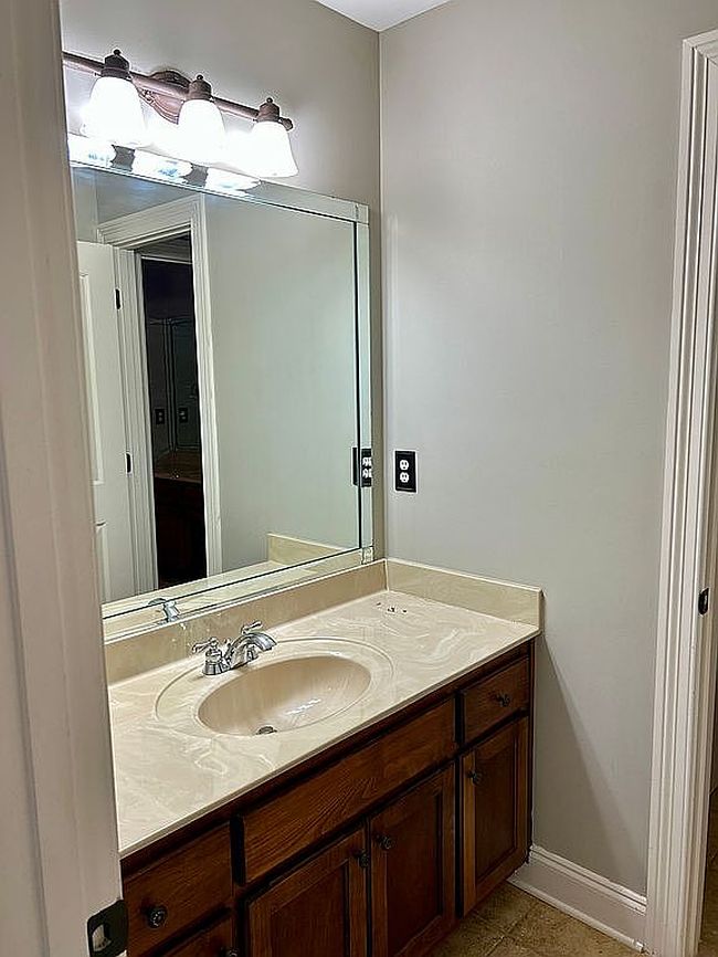 Photo of 930 Clair Cv, Hernando, MS