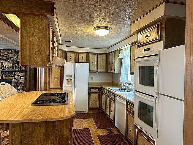 Photo of 2851 Collingwood Dr #21, Bay City, MI