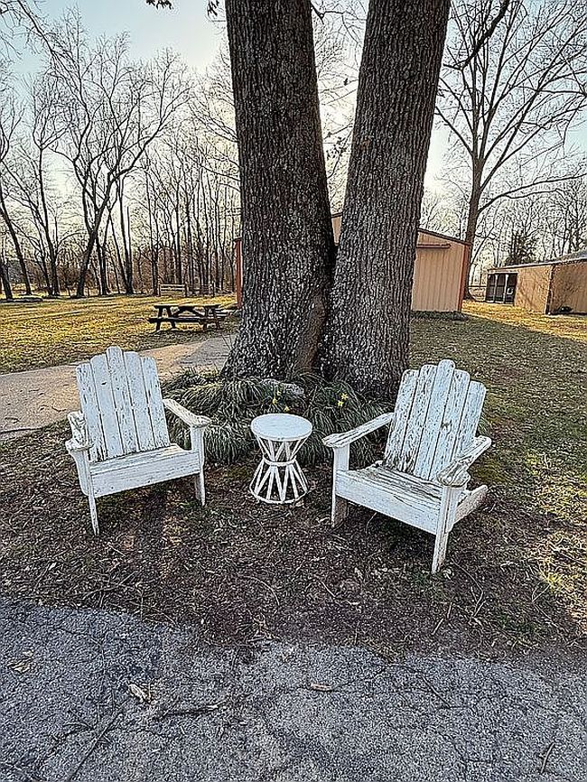 Image of 1367 Morehead Rd