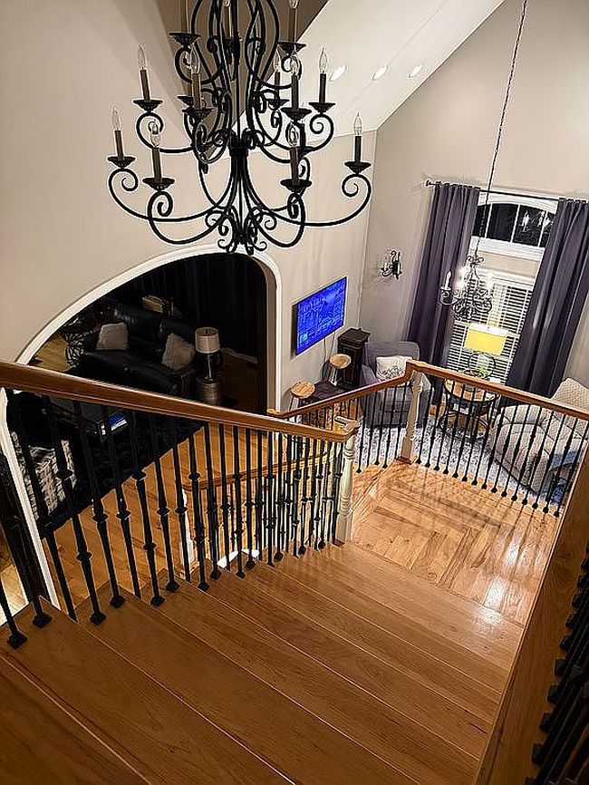 Image of 135 High Pointe Dr