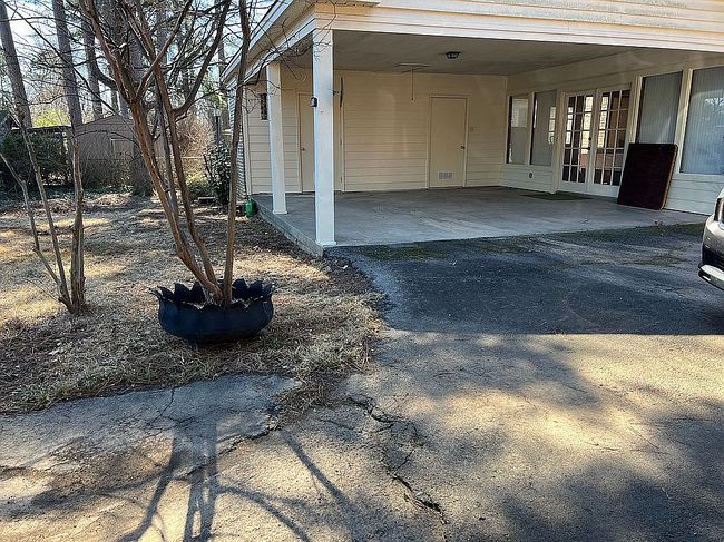 Image of 41 Coachlight Dr