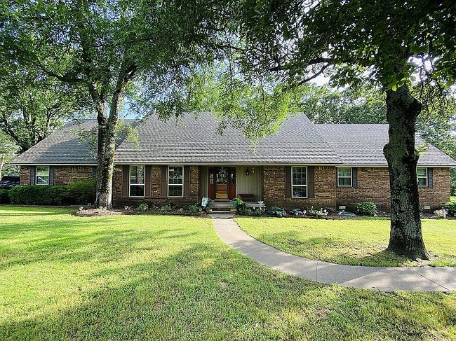 Image of 1214 Poynor Dr