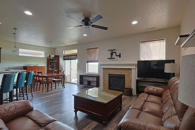 Photo of 1450 Sw Greeley St, College Place, WA