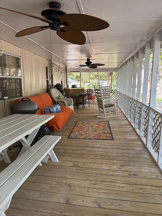 Photo of 38 Hickory Ln, Sugar Tree, TN