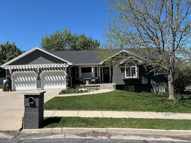 Image of 135 Abbey Ln