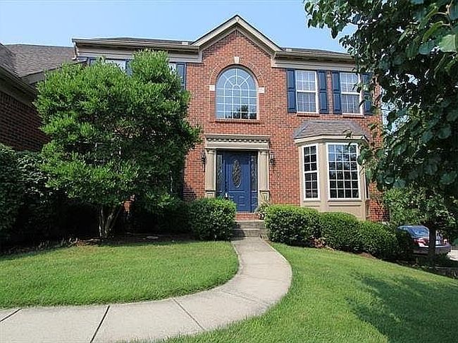 Photo of 904 Ashridge Ct, Erlanger, KY