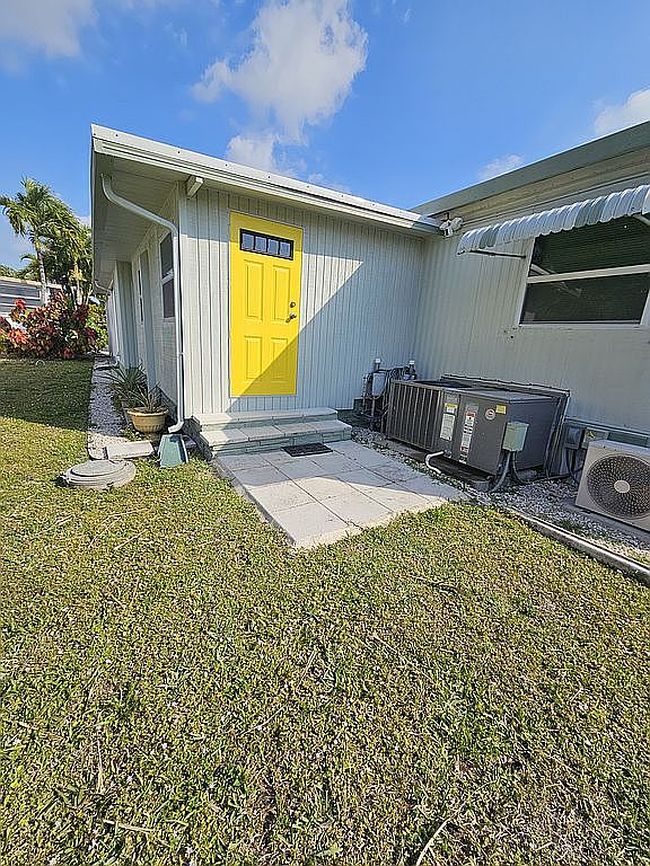 Image of 5278 Sw 32nd St