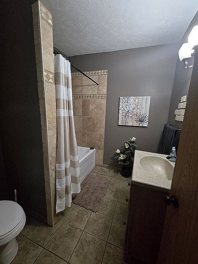 Photo of 5535 Roosevelt Ave, North Ridgeville, OH