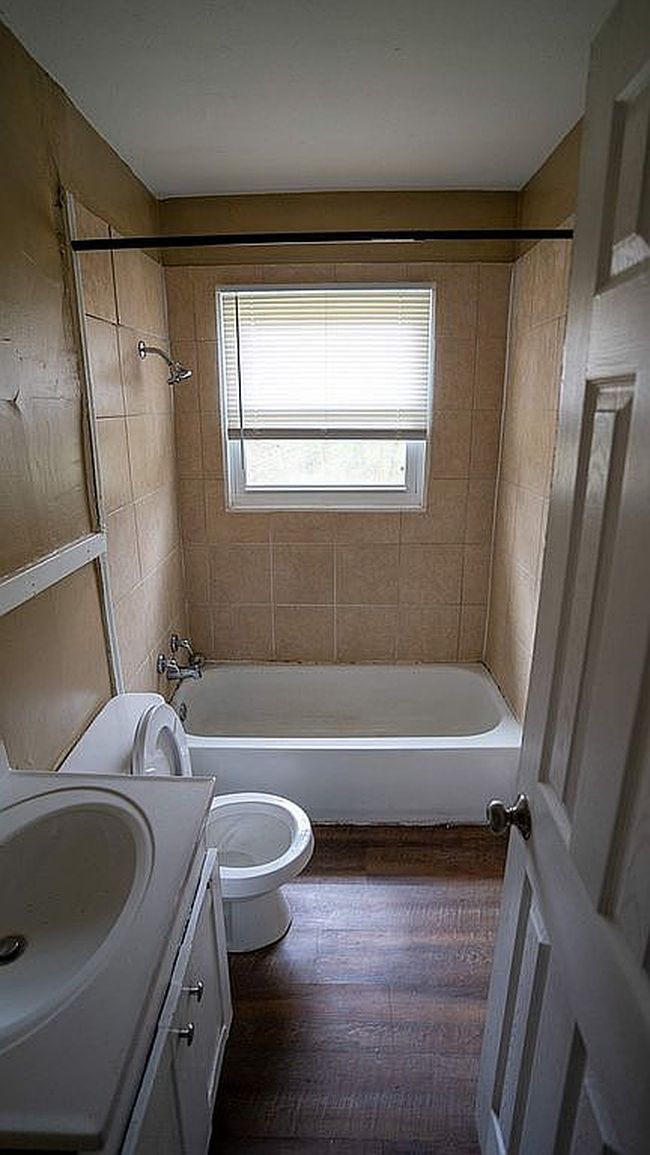 Image of 3036 Oak Forest Rd