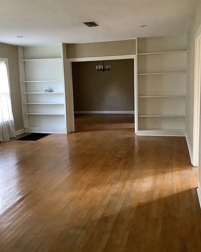 Additional photo 3 of property located at 2660 Long St