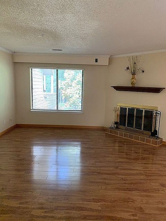 Photo of 46 Woodwind Ct, Columbia, SC