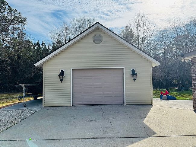 Image of 706 Anchor Lake Rd
