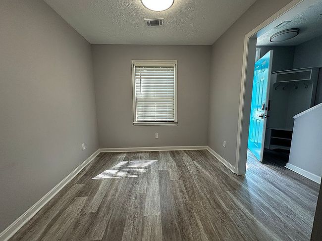 Image of 3540 Laredo Dr
