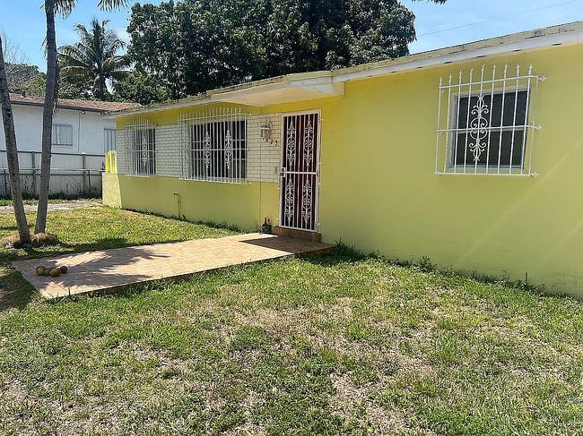 Image of 1825 Nw 112th St