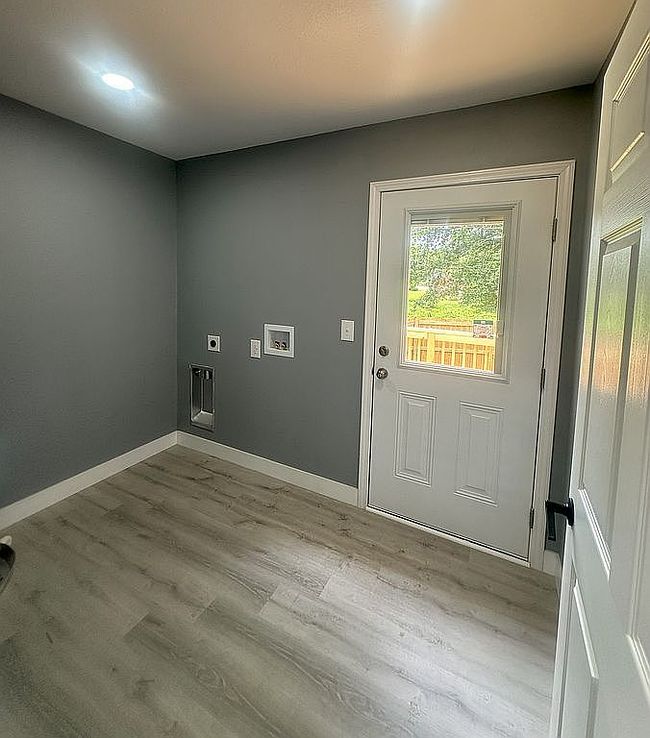 Photo of 200 Mcdaniel Ave, Greer, SC
