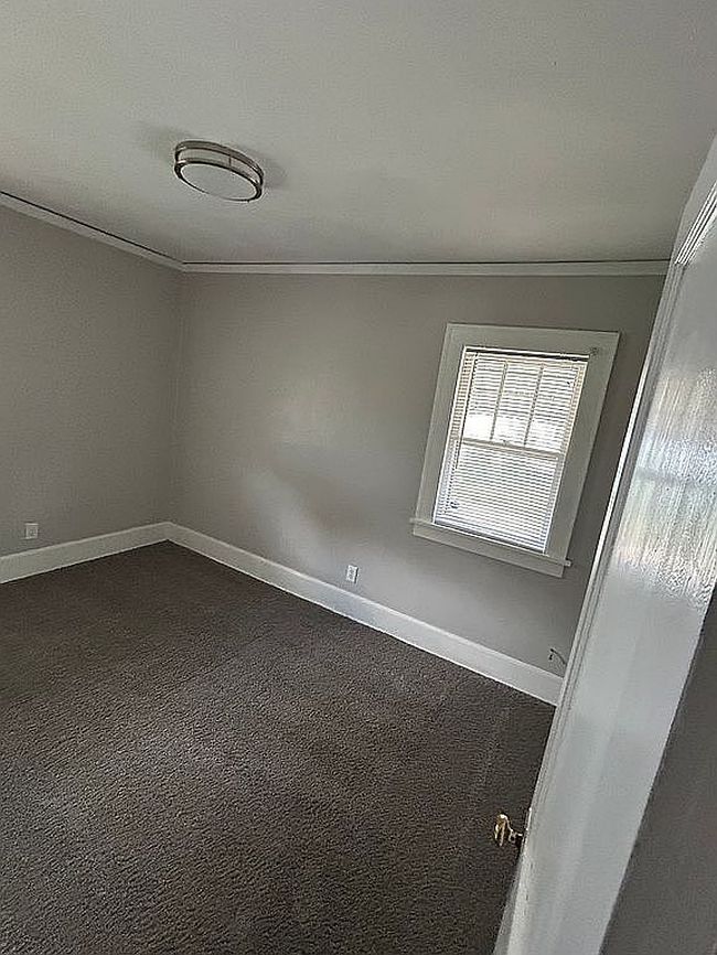 Photo of 1512 Quincy St, Rockford, IL