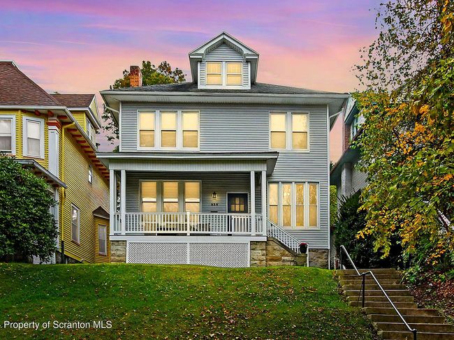 Preview of property located at 928 Clay Ave