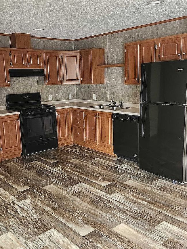 Image of 1905 Tracy Rd #65