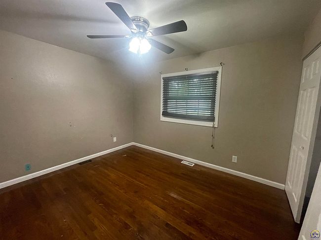 Additional photo 2 of property located at 5517 Sw 19th St